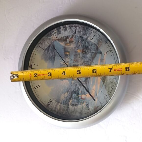 Thomas Kinkade Wall Clock 2004 The Night Before Christmas Musical Winter VIDEO. - Picture 2 of 14